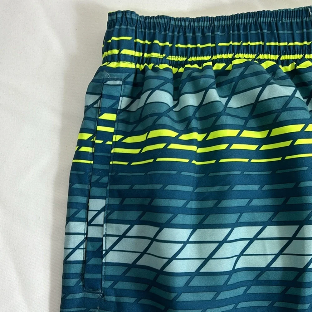 Nike Men’s 2X Size XXL Blue Yellow Lined Baggies Swim Shorts Beach Surf Wear
